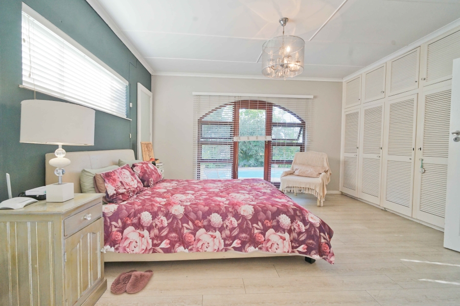 4 Bedroom Property for Sale in Nahoon Valley Park Eastern Cape